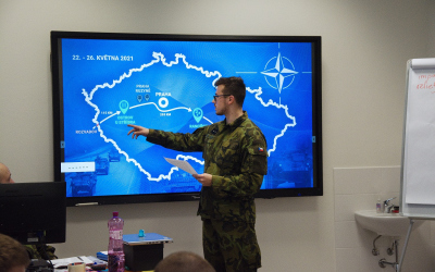 briefing-student.jpg