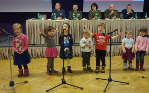 děti měly připravené pásmo básniček a písniček